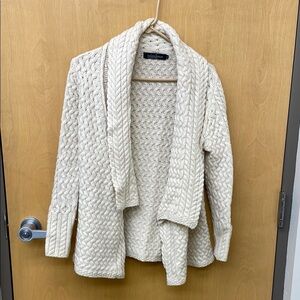 Irelandseye  Women's Cream Cable Knit Sweater